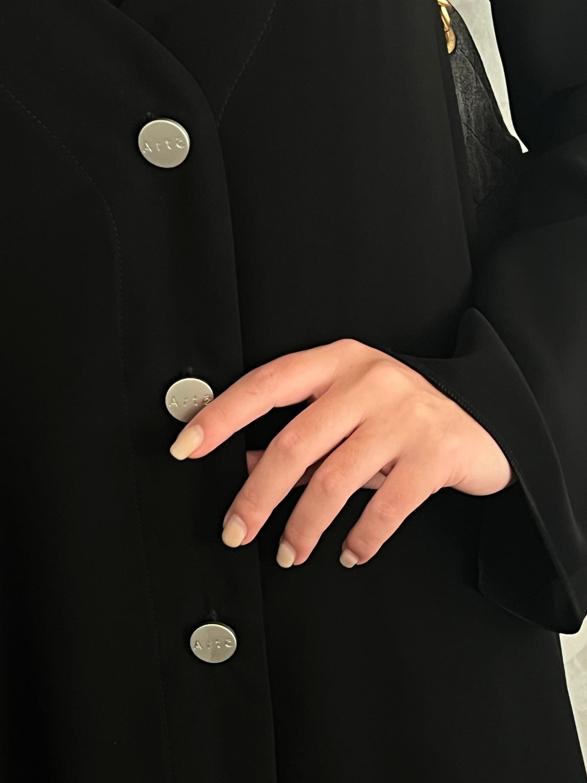 Black Buttons